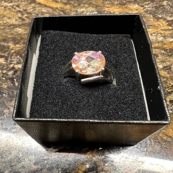 Pink/peach tone silver ring size 7 - Picture 4 of 8